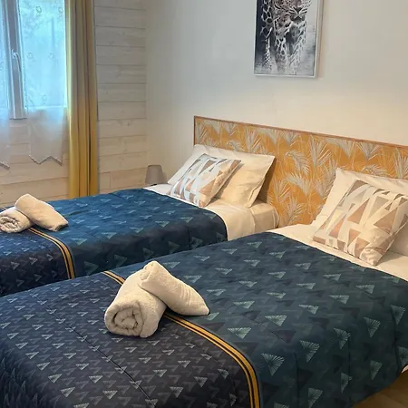 Chaleureux Pour 4 Pers Avec Piscine Chauffee Et Bien-etre - Fr-1-410-483 Prázdninový dům *