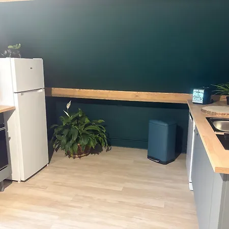 Casa vacanze Chaleureux Au 2ème étage Avec Piscine Chauffée Proche Du Zoo - Fr-1-410-483 Saint-Germain-du-Val