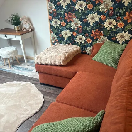 Casa vacanze Chaleureux Au 2ème étage Avec Piscine Chauffée Proche Du Zoo - Fr-1-410-483 Saint-Germain-du-Val