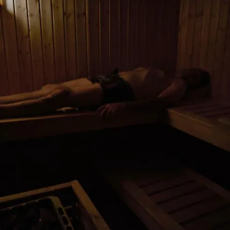 Chaleureux Pour 4 Pers Avec Piscine Chauffee Et Bien-etre - Fr-1-410-483 * La Flèche